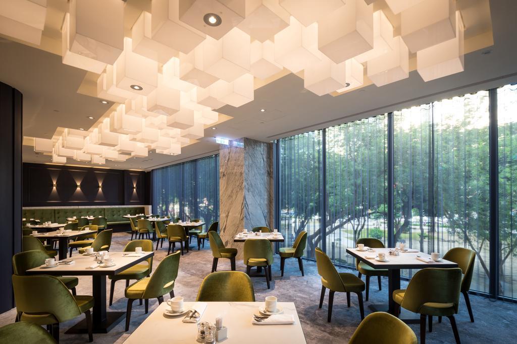 Park Lees Hotel Гаосюн Экстерьер фото The interior of the restaurant